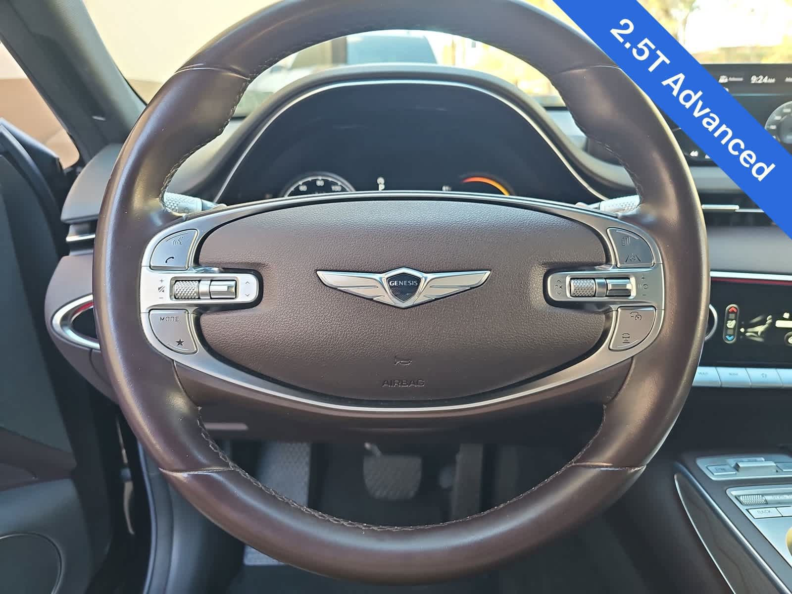 Used 2022 Genesis GV70 2.5T w/ Advanced Package AWD/4WD image 19