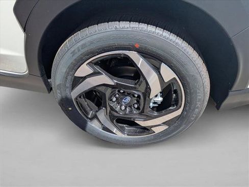 New 2026 Subaru Crosstrek 2.5i Limited AWD/4WD image 9