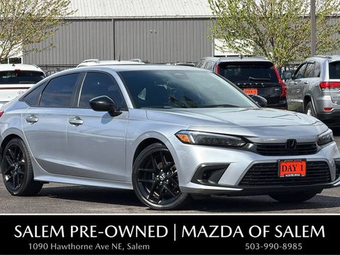 Used 2022 Honda Civic Sport image 1