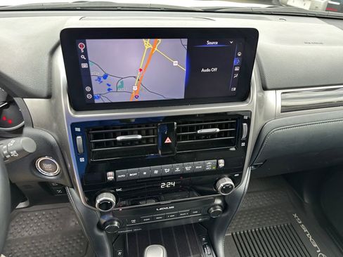 Used 2023 Lexus GX 460 Premium w/ Premium Package AWD/4WD image 20