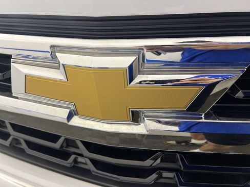Certified 2024 Chevrolet Silverado 1500 LT AWD/4WD image 30