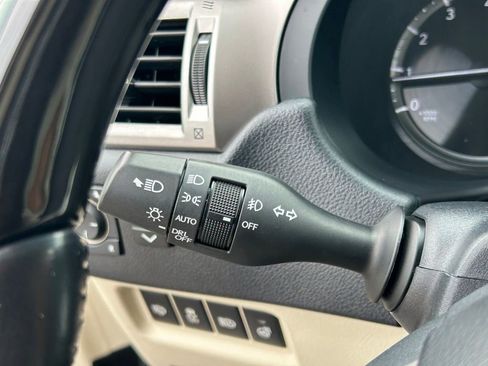 Used 2022 Lexus GX 460 Premium w/ Premium Package AWD/4WD image 24