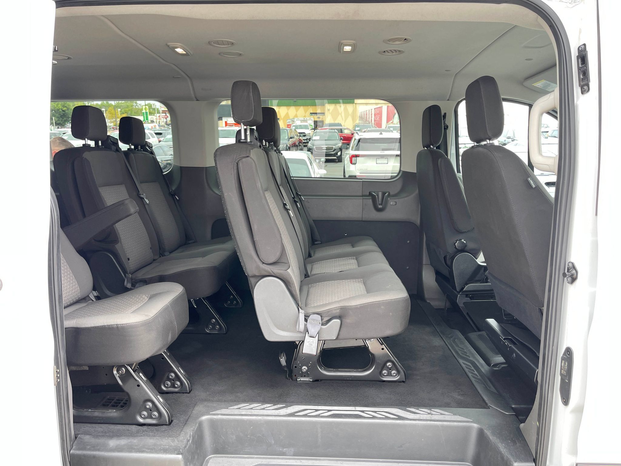 Used 2024 Ford Transit 350 XLT RWD image 26