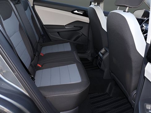 Certified 2026 Volkswagen Taos S FWD image 17