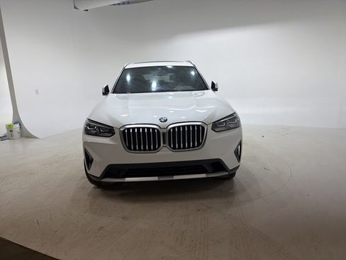 Used 2023 BMW X3 xDrive30i w/ Convenience Package image 2