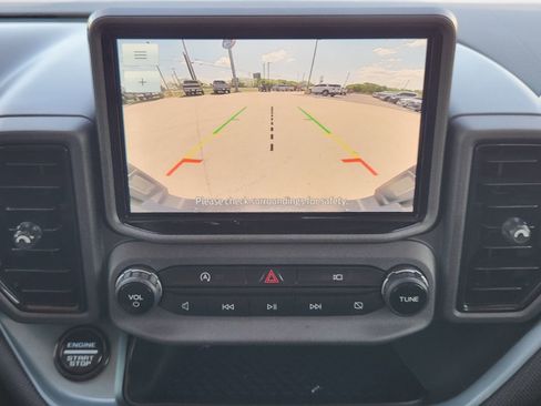 Used 2022 Ford Bronco Sport Badlands image 19