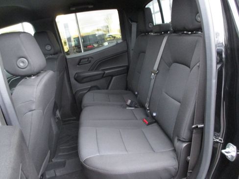 Used 2024 Chevrolet Colorado Trail Boss w/ Advanced Trailering Package image 11