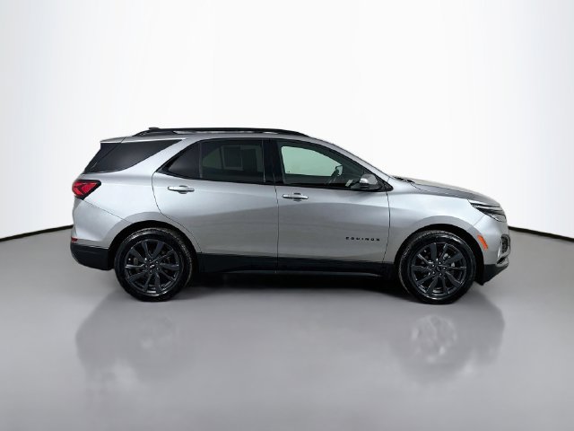 Used 2024 Chevrolet Equinox RS FWD image 11