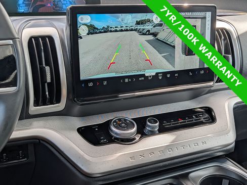 Certified 2025 Ford Expedition Active RWD image 35
