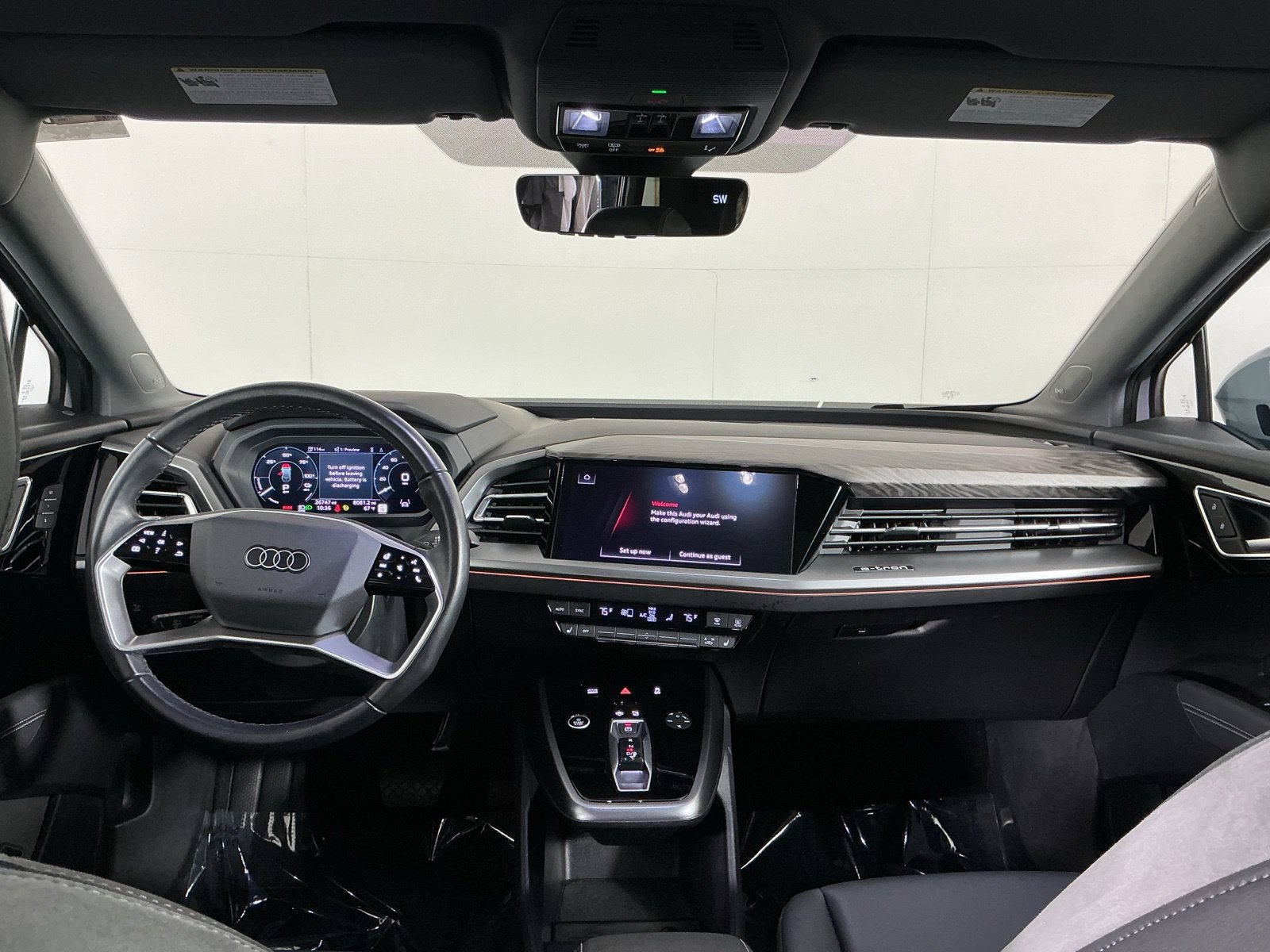 Used 2024 Audi Q4 e-tron Prestige w/ Black Optic Package AWD/4WD image 14
