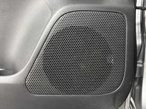 Certified 2022 Toyota Tacoma SR5 image 34