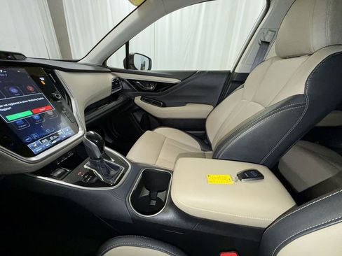 Used 2023 Subaru Outback Limited image 20