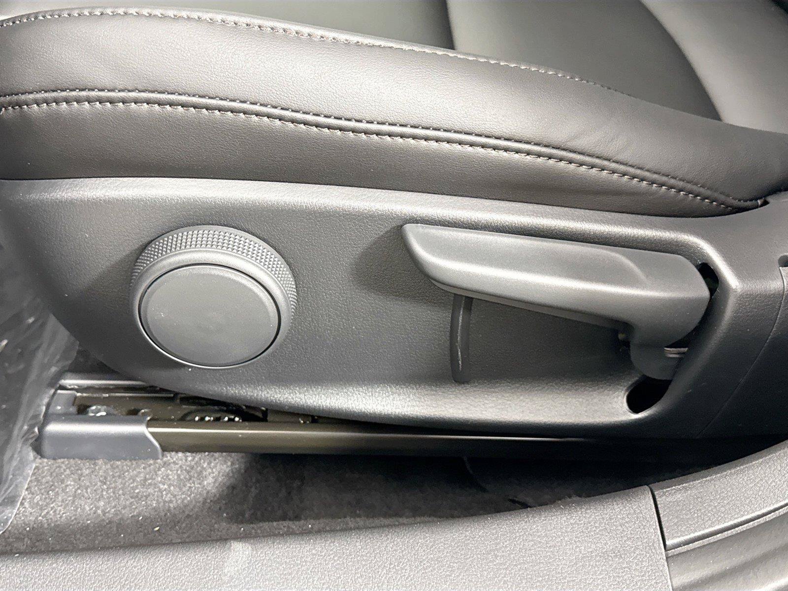 New 2026 MAZDA MAZDA3 s Sport FWD image 30