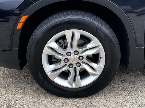 Used 2020 Chevrolet Blazer LT image 28