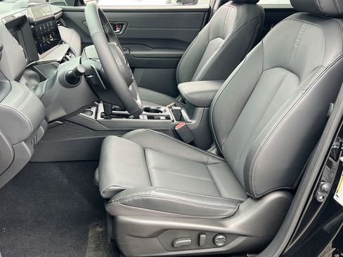 New 2026 Subaru Outback Touring XT image 18