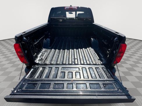 Used 2016 Chevrolet Colorado LT w/ Luxury Package, Chrome image 35