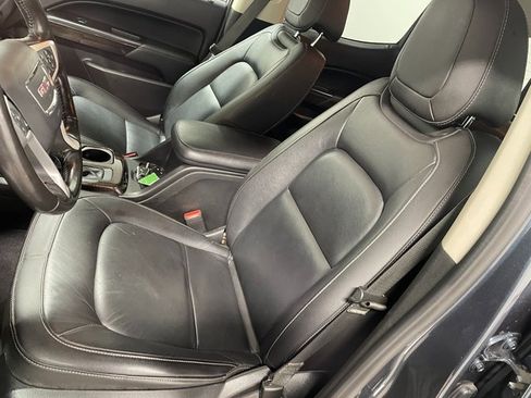 Used 2019 GMC Canyon SLT image 12