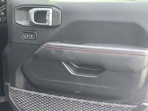 Certified 2023 Jeep Wrangler Unlimited Rubicon w/ Xtreme 35 Tire Package image 17