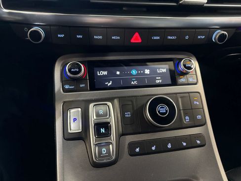 Used 2024 Hyundai Palisade Calligraphy FWD image 27