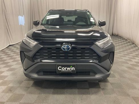 Used 2023 Toyota RAV4 LE AWD/4WD image 12