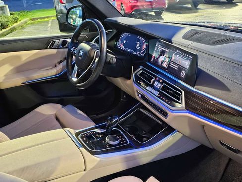 Used 2021 BMW X5 xDrive40i w/ Convenience Package image 10