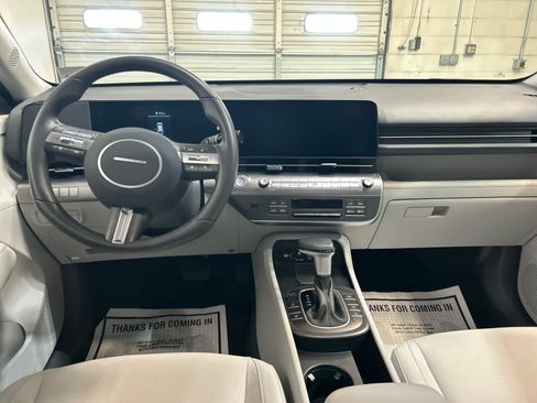 Used 2026 Hyundai Kona SEL Sport AWD/4WD image 4