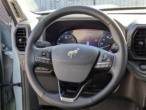 Used 2024 Ford Bronco Sport Badlands image 17