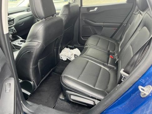 Used 2022 Ford Escape SEL w/ Class II Trailer Tow Package AWD/4WD image 6