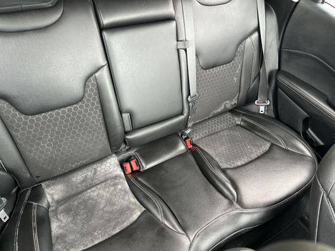 Used 2020 Jeep Compass Latitude image 18