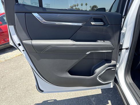 New 2026 GMC Acadia Elevation w/ Black Edition FWD image 23