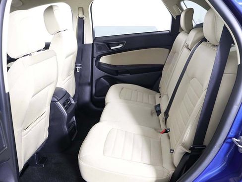 Used 2020 Ford Edge SE AWD/4WD image 30