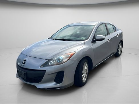 Used 2012 MAZDA MAZDA3 i Touring FWD image 11