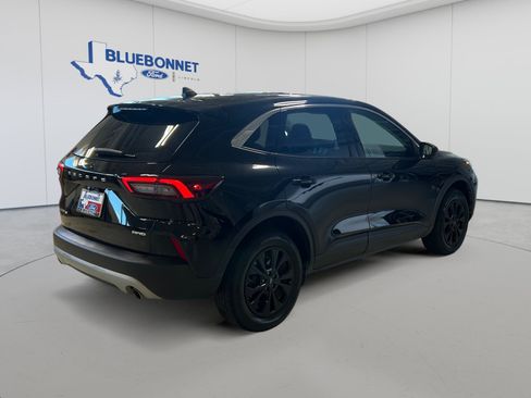 Certified 2024 Ford Escape Active AWD/4WD image 5