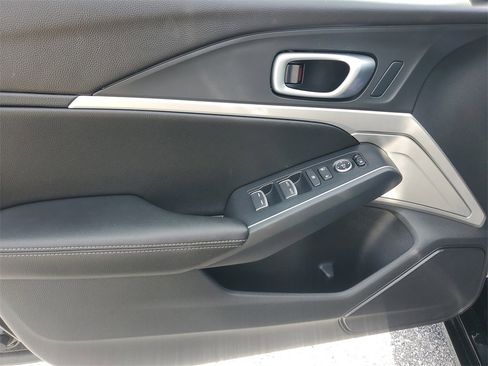 Certified 2024 Acura Integra A-Spec image 17