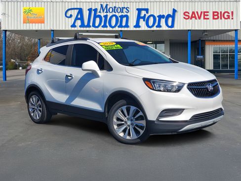 Used 2020 Buick Encore Preferred FWD image 1