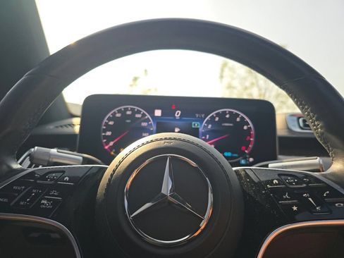 Used 2022 Mercedes-Benz S 500 4MATIC image 26