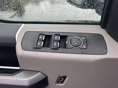 Used 2024 Ford F150 XLT w/ Tow/Haul Package image 18