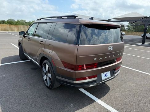 Certified 2024 Hyundai Santa Fe Limited FWD image 7