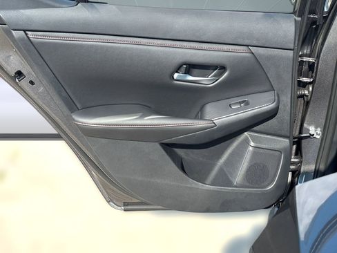 New 2025 Nissan Sentra SR w/ SR Premium Package image 24