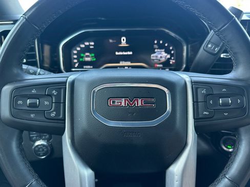 Used 2025 GMC Sierra 1500 SLT AWD/4WD image 33