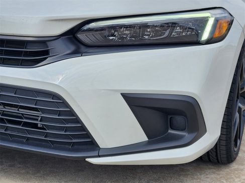 Certified 2024 Honda Civic Sport image 9