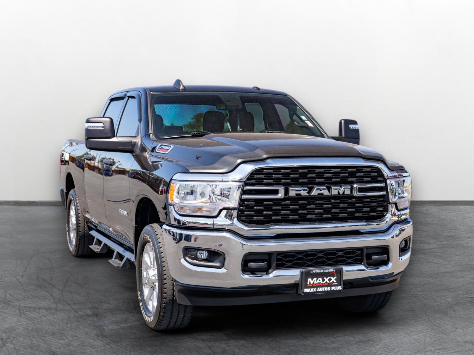 Used 2023 RAM 2500 Big Horn w/ Level 1 Equipment Group AWD/4WD image 1