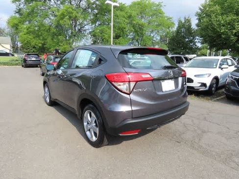 Certified 2019 Honda HR-V LX image 4