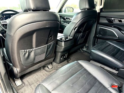 Used 2024 Kia Telluride SX Prestige AWD/4WD image 16