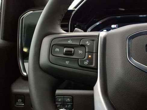 Used 2024 GMC Sierra 1500 SLT w/ SLT Convenience Package image 24