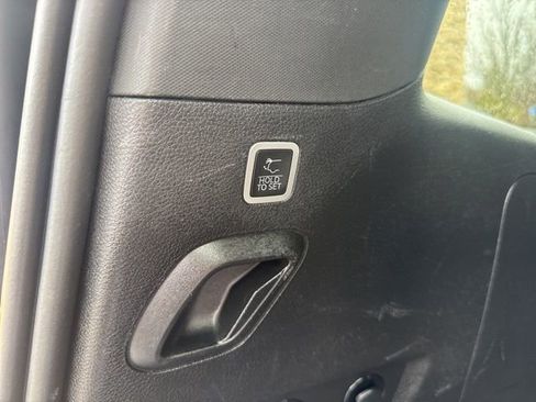 Used 2022 Jeep Wagoneer Series III image 36