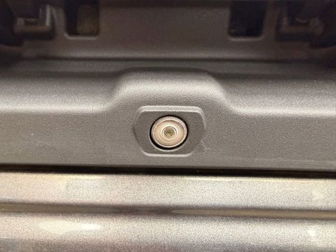 Used 2015 Ford F150 XLT w/ Equipment Group 302A Luxury image 7