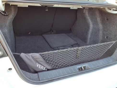 Used 2024 Nissan Versa S w/ S Plus Package image 23