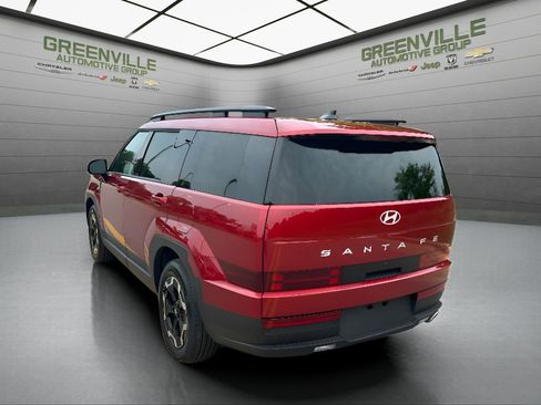 Used 2026 Hyundai Santa Fe SEL FWD image 7