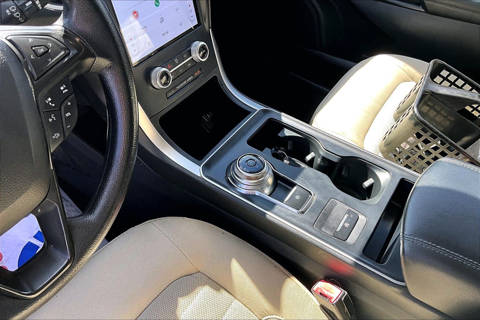 Used 2022 Ford Edge SE w/ Black Appearance Package AWD/4WD image 15